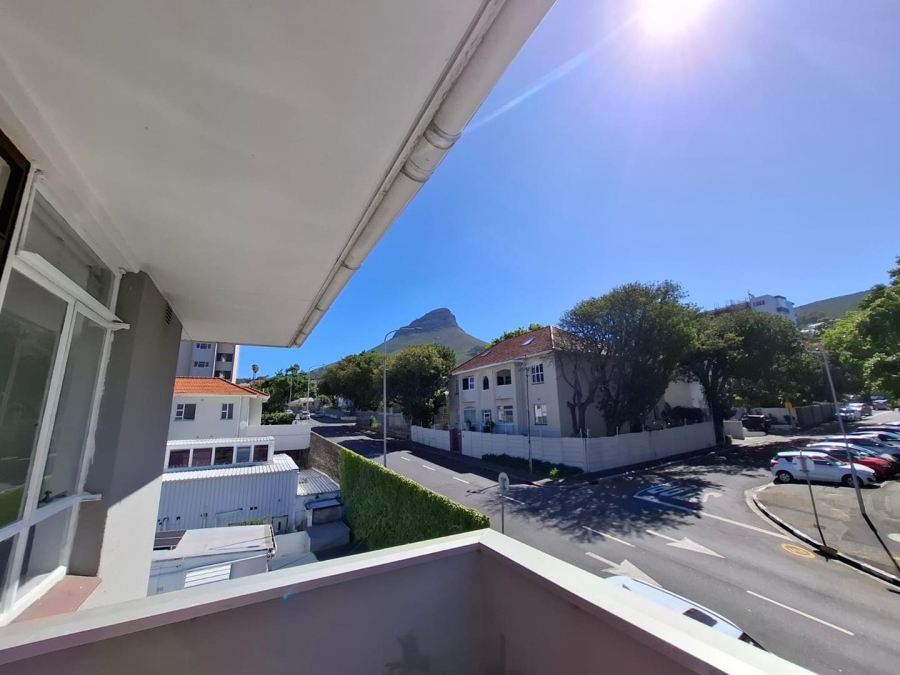 To Let 2 Bedroom Property for Rent in Tamboerskloof Western Cape